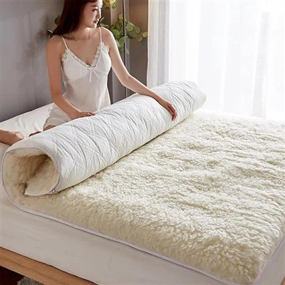 Qalin issiq qo'zichoq jun Roll Up to'shak uyqu pad